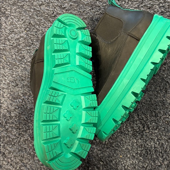 UGG-Merina Platform-Green Bottom - Picture 5 of 7